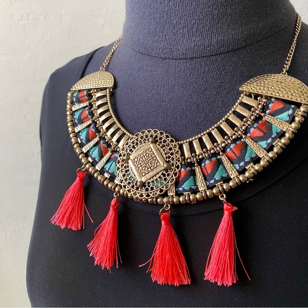 LAST CHANCE SALE! Anthropologie Tassel Vintage Style Ethnic Statement Necklace